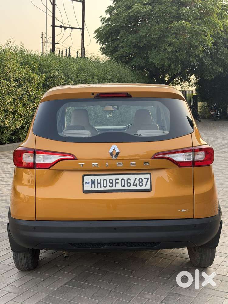Renault Triber 1.0 Rxe, 2021, Petrol