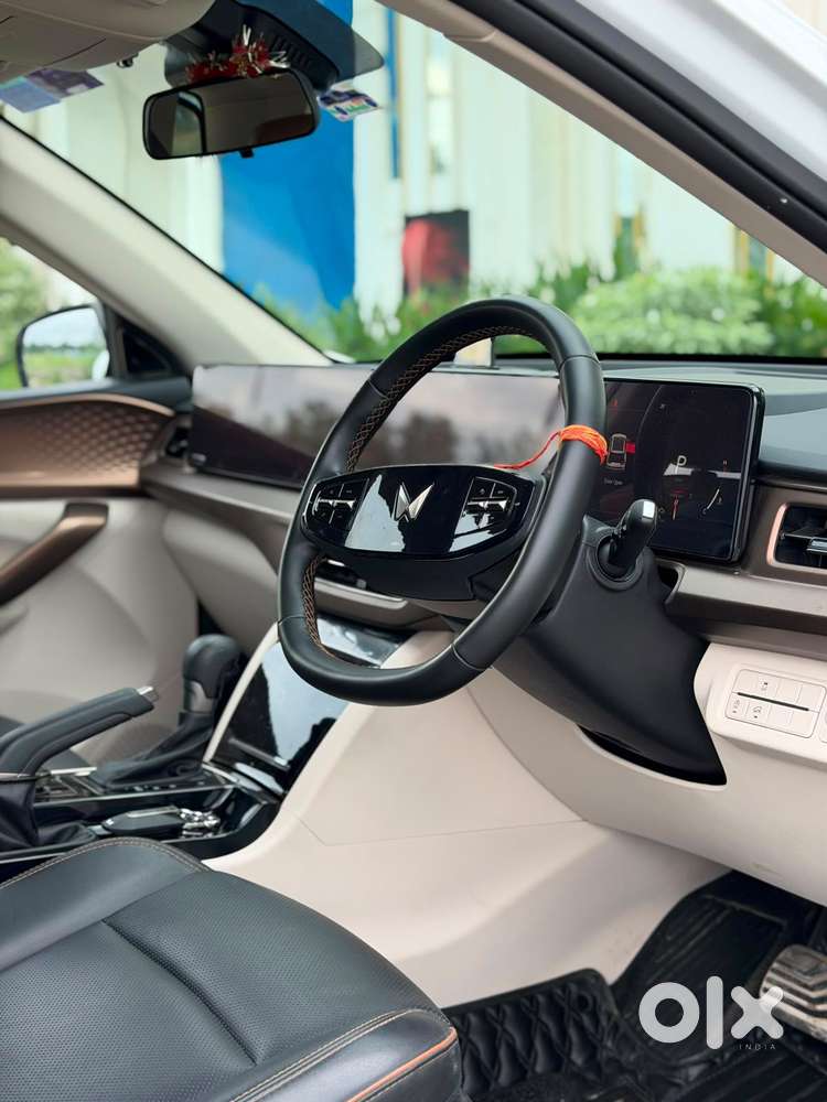 Mahindra Xuv 7xo Ax7 At, 2026, Petrol