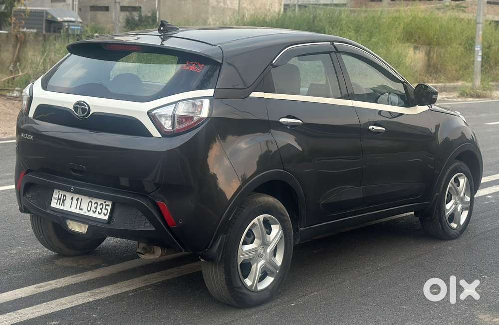 Tata Nexon 1.2 Revotron Xm (s), 2019, Petrol