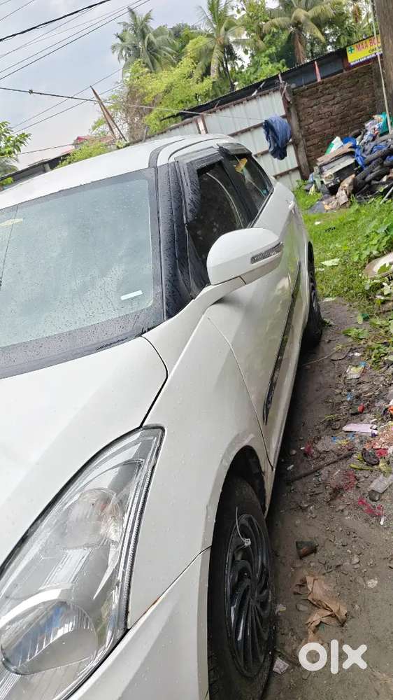 Maruti Suzuki Swift Dzire 2013 Petrol 100000 Km Driven