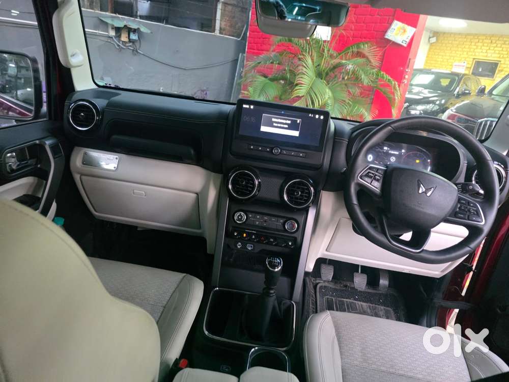 Mahindra Thar Roxx Ax7 L Diesel Mt 4wd, 2025, Diesel