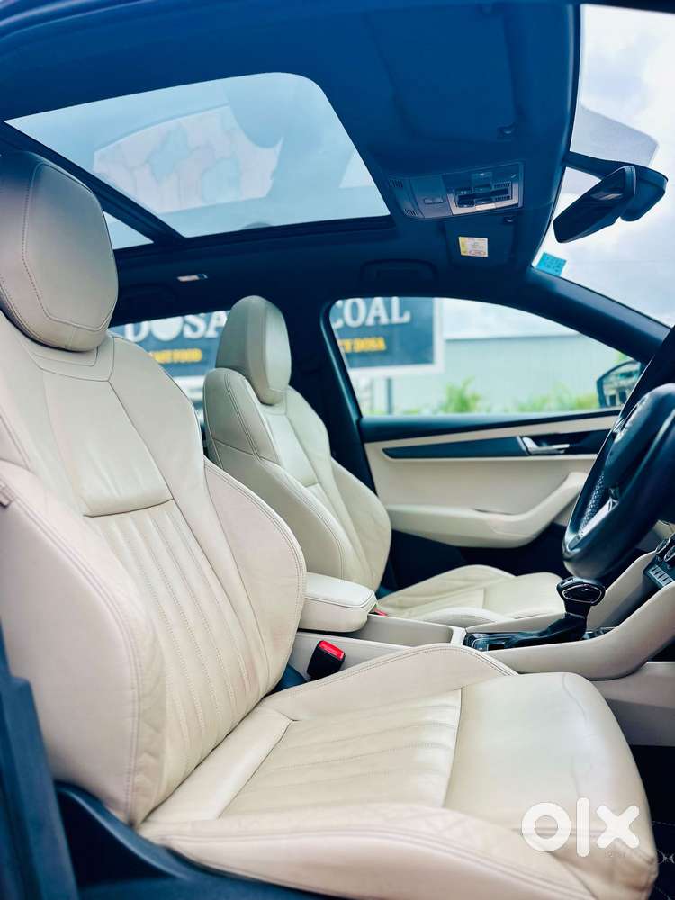Skoda Karoq 1.5 Style At, 2020, Petrol
