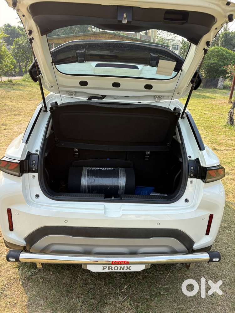 Maruti Suzuki Fronx Petrol 2023