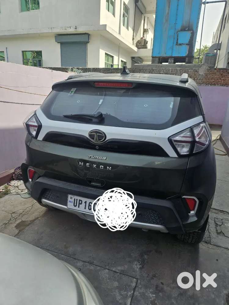 Tata Nexon Xza+s Petrol Automatic
