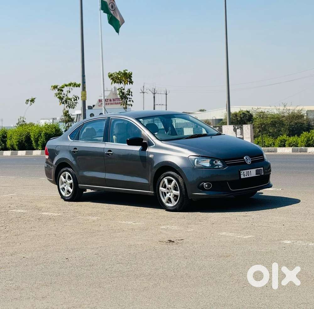 Volkswagen Vento Celeste 1.6 Highline, 2014, Diesel