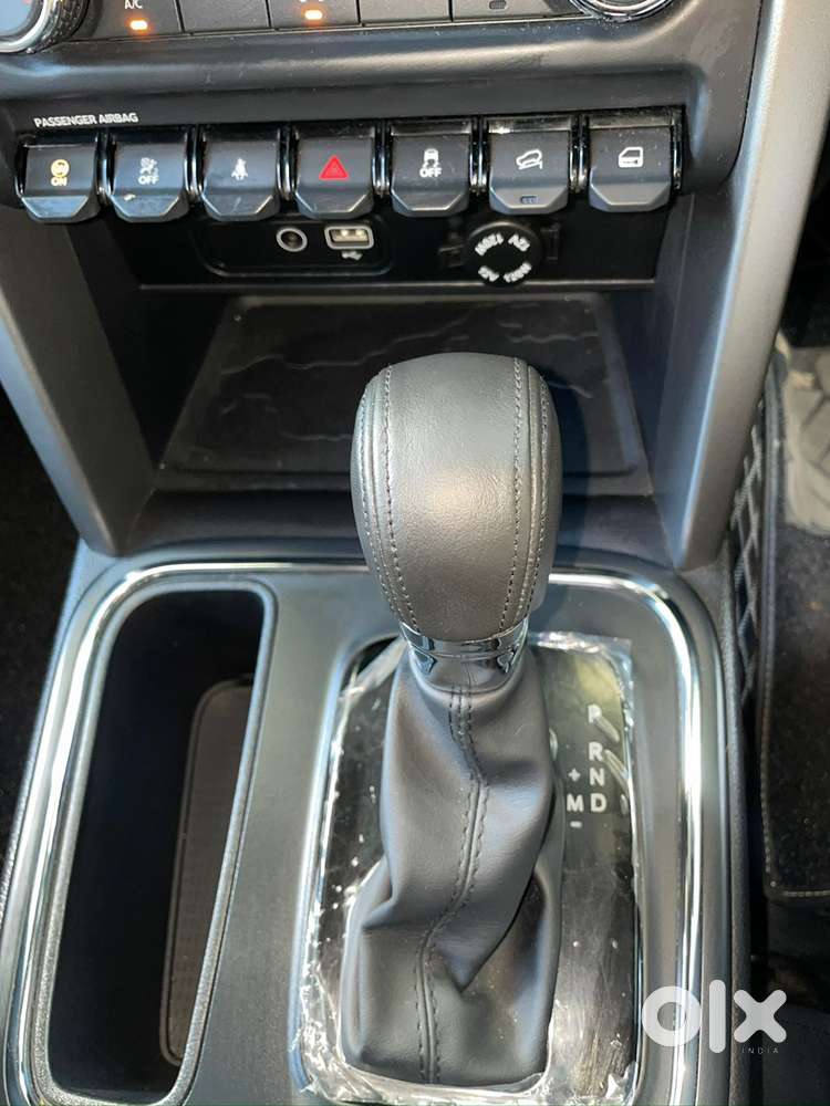 Mahindra Thar Petrol 2023
