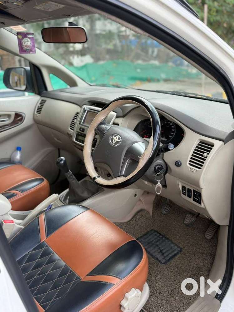 Toyota Innova 2.5 Vx 8 Str, 2014, Diesel