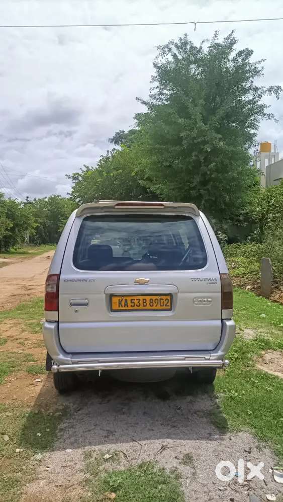 Chevrolet Tavera Neo 2015