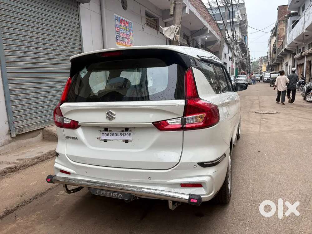 Maruti Suzuki Ertiga Vxi 2026