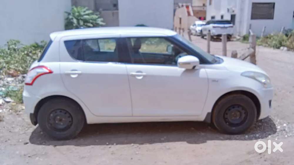 Maruti Suzuki Swift 2012
