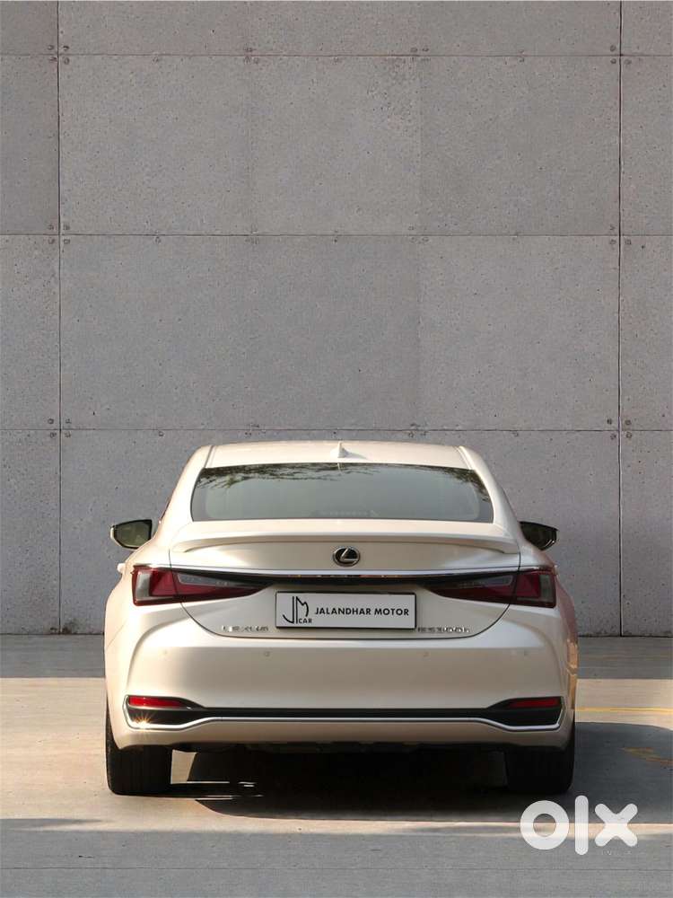 Lexus Es 300h Exquisite, 2026, Petrol