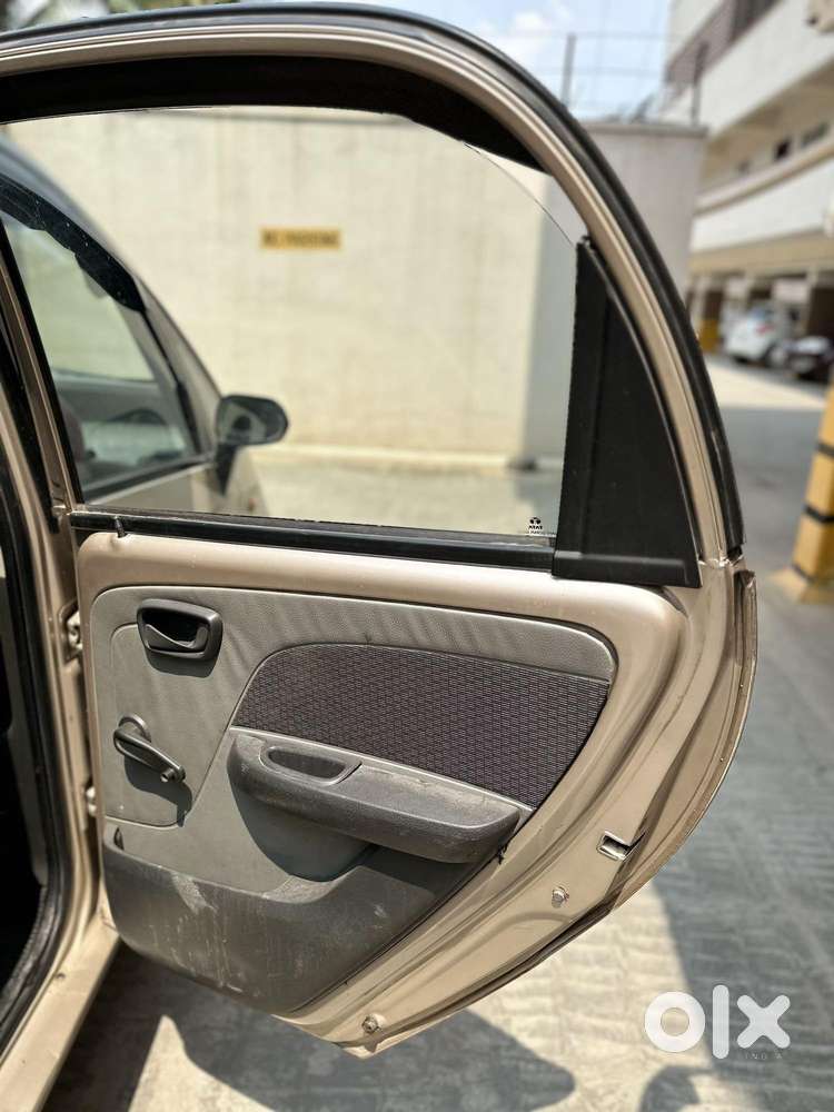 Tata Nano Xe, 2011, Petrol