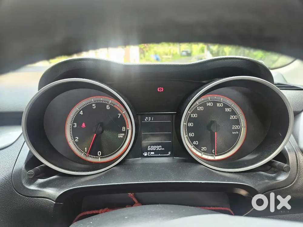 Maruti Suzuki Swift Vxi 2018