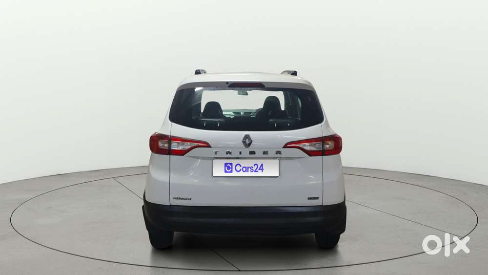 Renault Triber 1.0 Rxe, 2020, Petrol