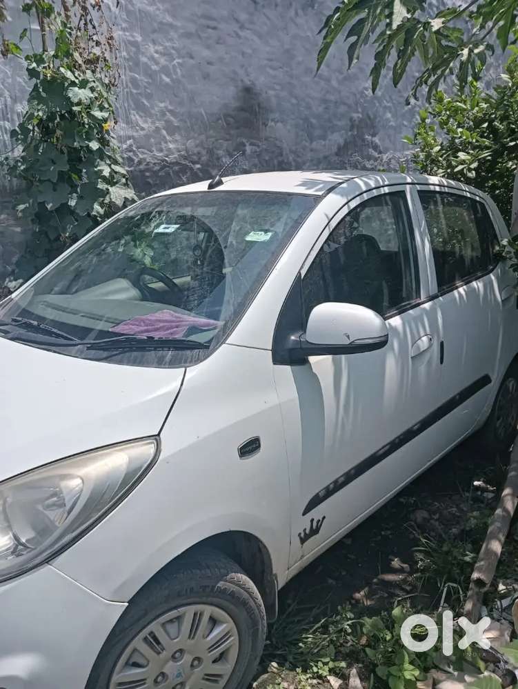 Hyundai I10 2011 Petrol 830000 Km Driven