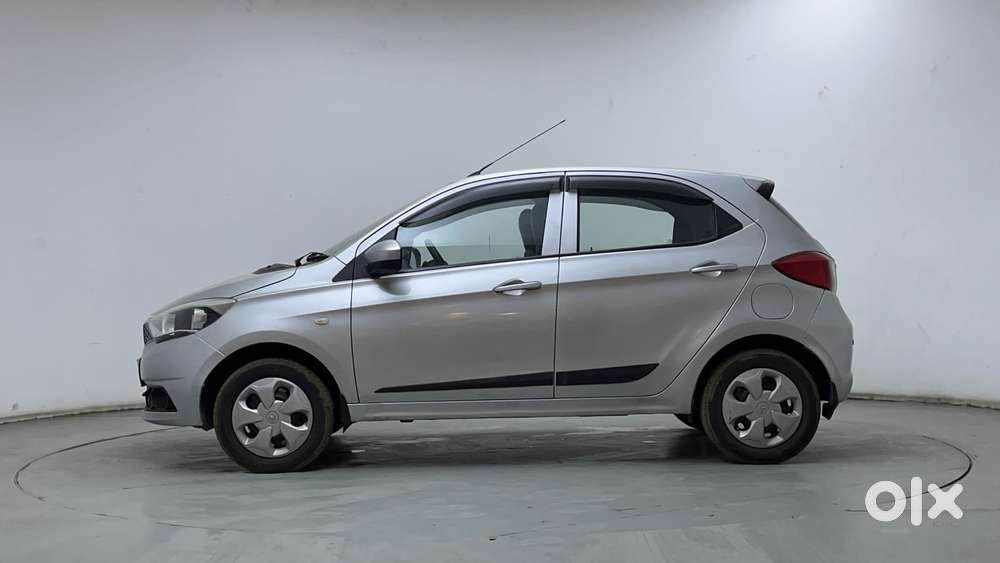 Tata Tiago 1.2 Revotron Xt, 2017, Petrol
