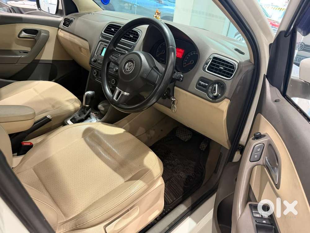 Volkswagen Vento 2010-2013 Petrol Highline, 2013, Petrol