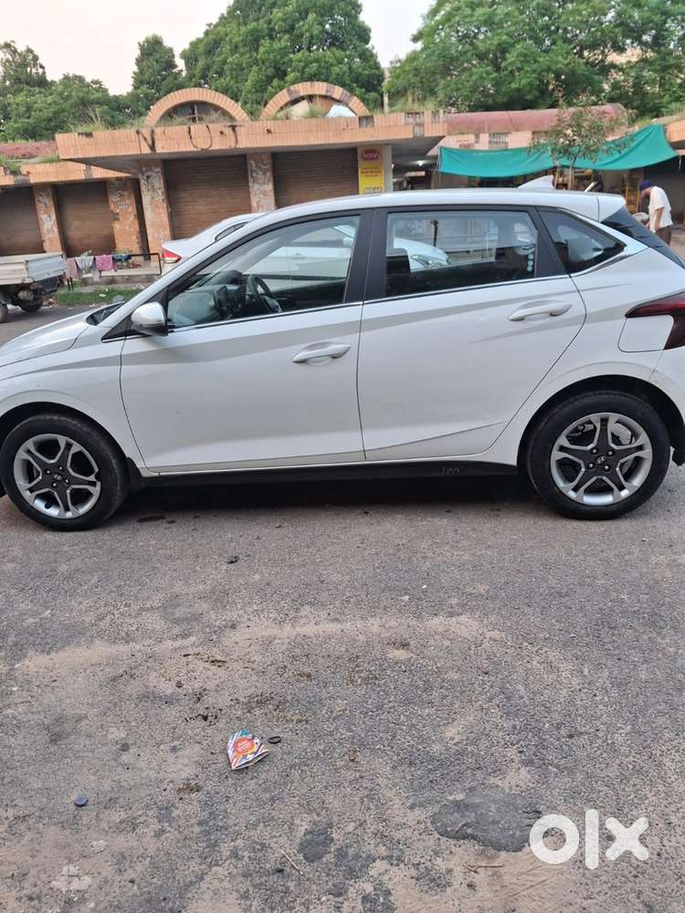 Hyundai New I20 2024 Petrol Well Maintained
