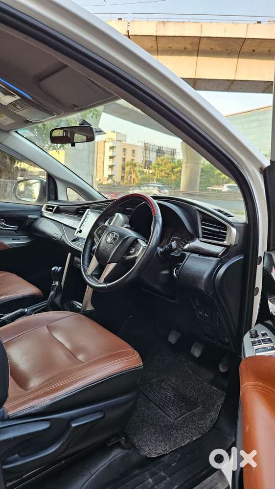 Toyota Innova Crysta 2.4 V 7 Str, 2022, Diesel