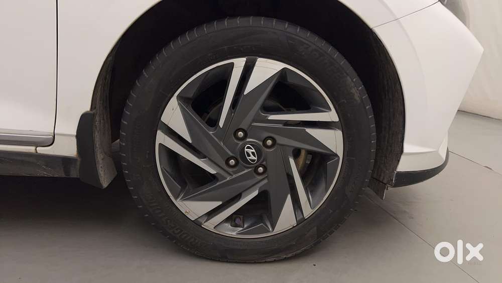 Hyundai New I20 1.0 Asta (o) Turbo Dct, 2023, Petrol