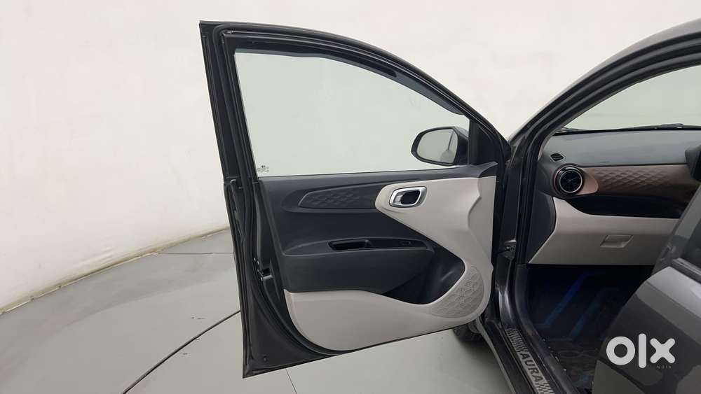 Hyundai Aura 1.2 Sx Cng, 2023, Cng & Hybrids