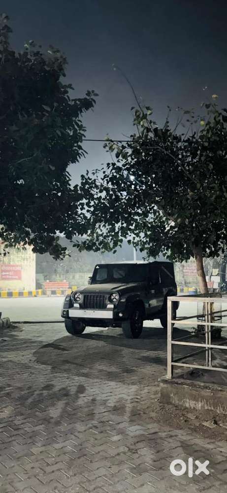 Mahindra Thar 2024 Forest Green Diesel Top Model