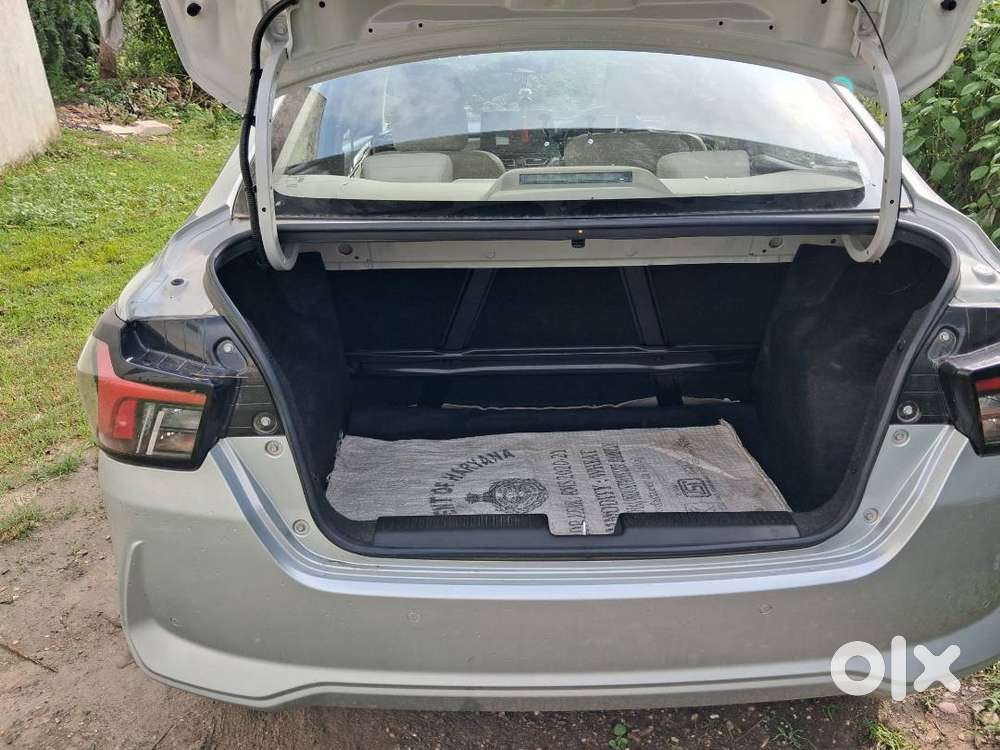 Maruti Suzuki Dzire 2025 Petrol 11800 Km Driven
