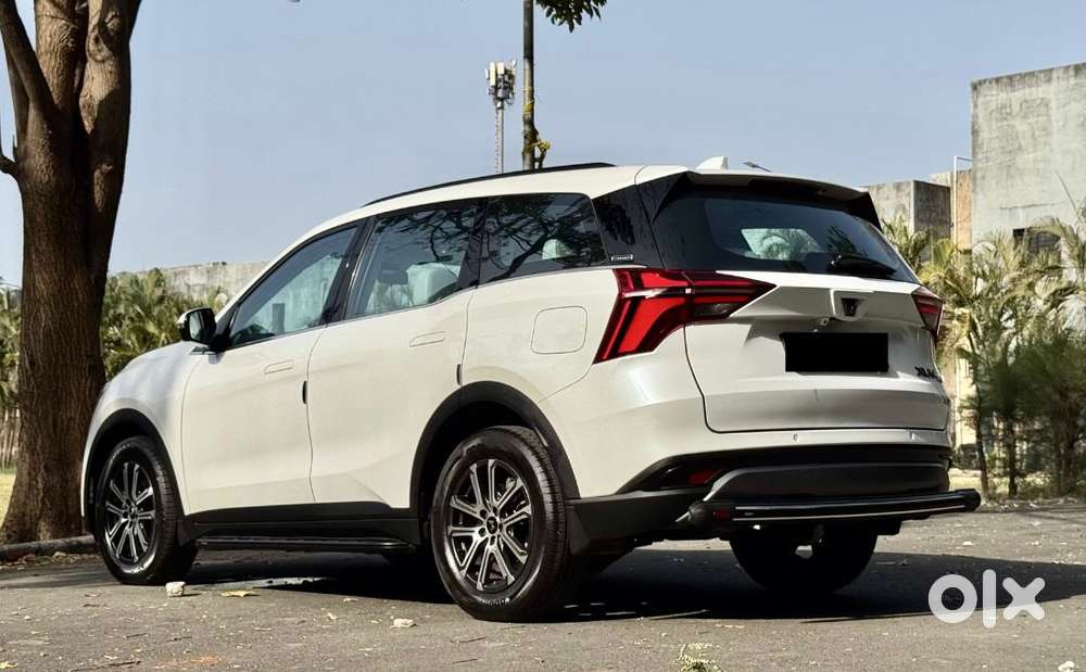 Mahindra Xuv700 2.2 Ax 7 Diesel At Str, 2025, Diesel