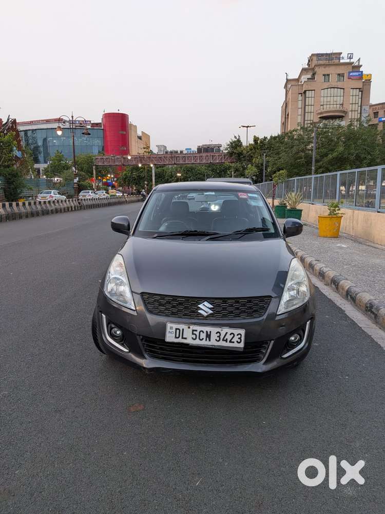 Maruti Suzuki Swift Vxi Optional, 2016, Petrol