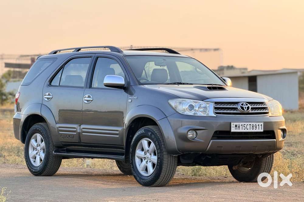 Toyota Fortuner 4x4 Mt 2.8 Diesel, 2011, Diesel