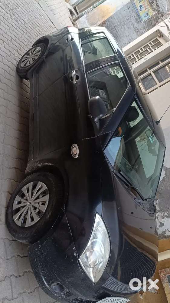 Maruti Suzuki Swift 2005 Lxi Petrol