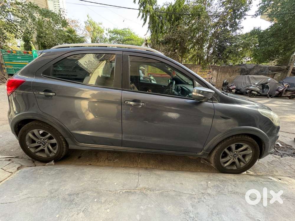 Ford Freestyle Petrol 2019