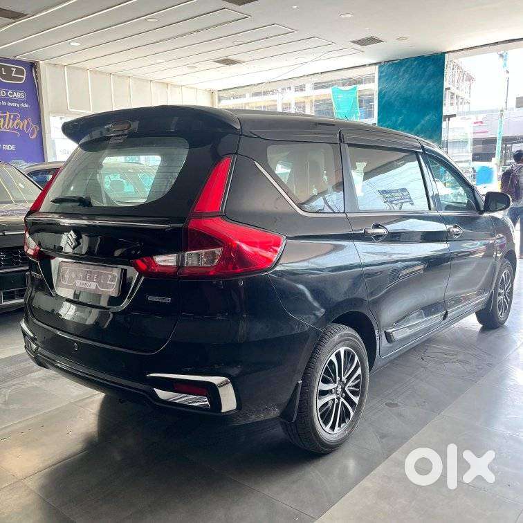 Maruti Suzuki Ertiga Zxi (o) Cng [2022-2023], 2024