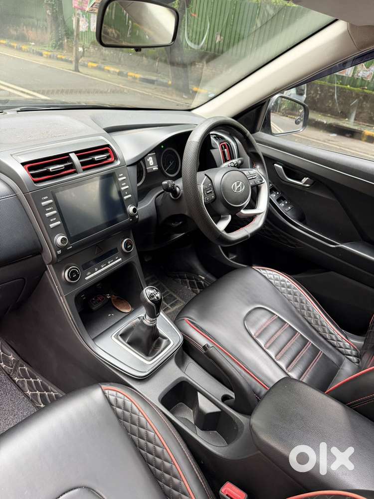 Hyundai Creta Sx Petrol Mt, 2022, Petrol