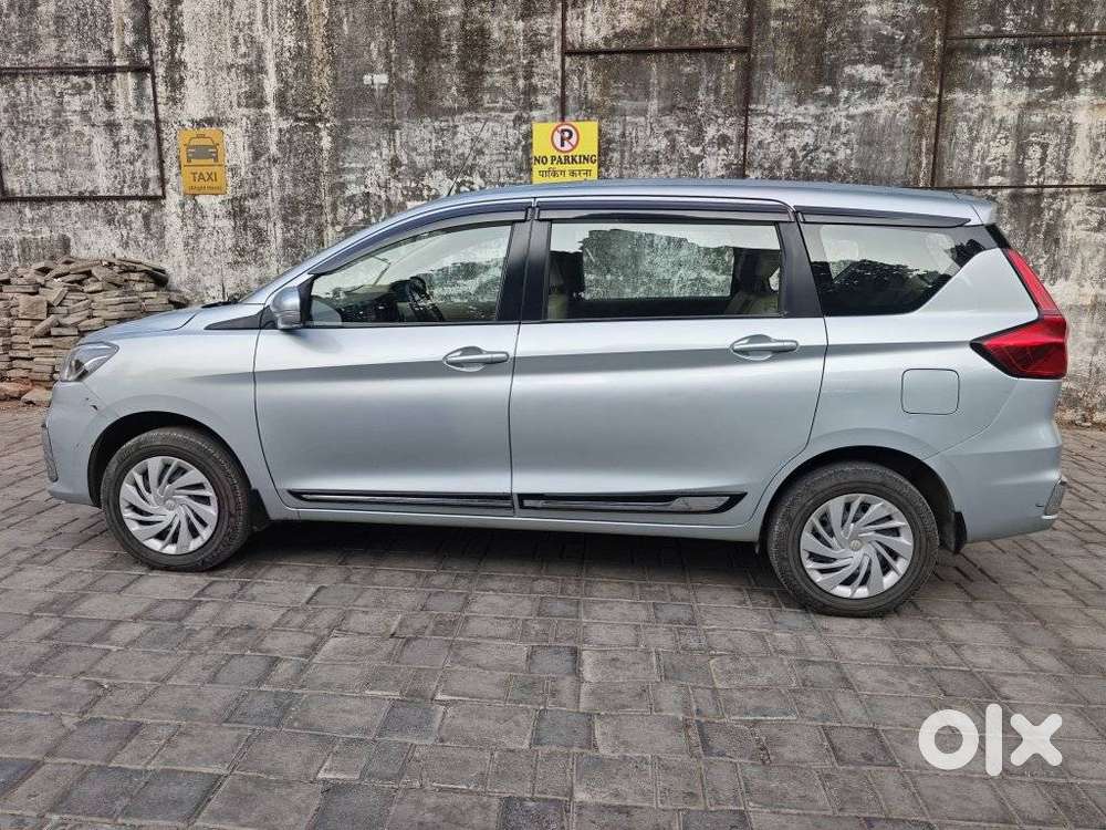 Maruti Suzuki Ertiga 2022-2023 Vxi Cng, 2022, Petrol