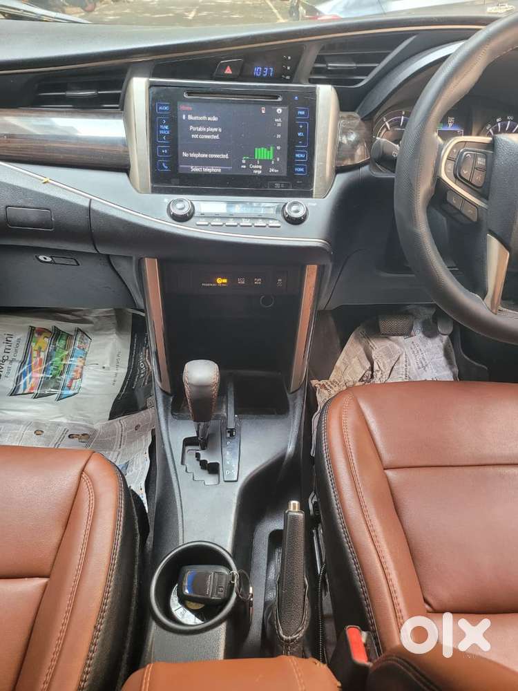 Toyota Innova Crysta 2.8 Zx At, 2016, Diesel