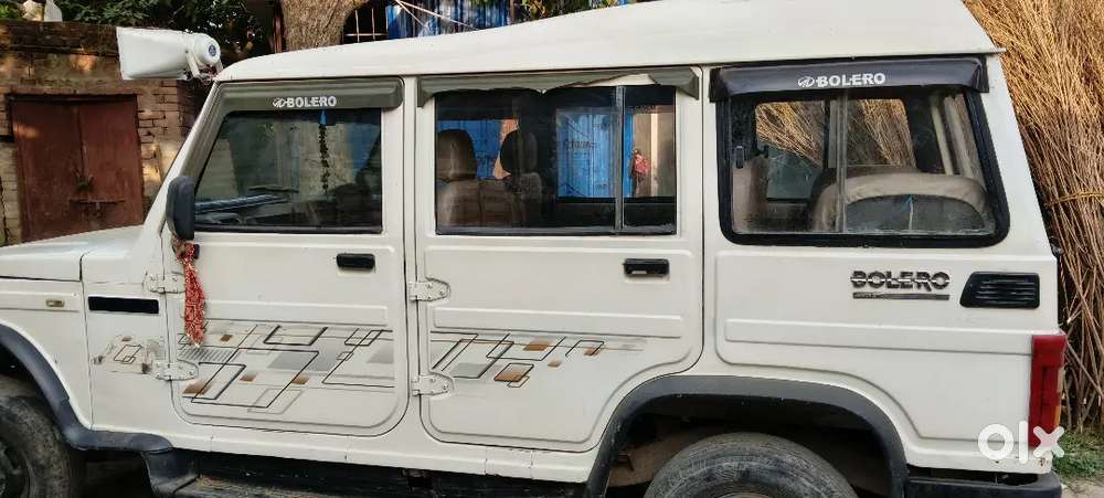 Gadi Bahut Aacha Condition Me Hai Gadi Me Koi Kaam Nai Hai