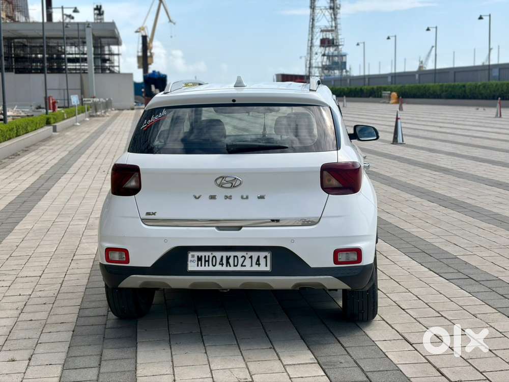 Hyundai Venue Diesel 2019