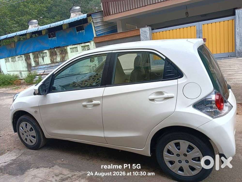 Honda Brio V Mt, 2012, Petrol