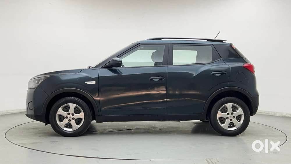Mahindra Xuv300 W6, 2022, Petrol