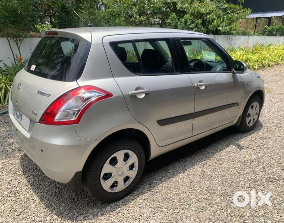 Maruti Suzuki Swift Vxi Optional, 2012, Petrol