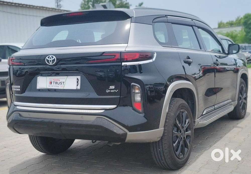 Toyota Urban Cruiser Hyryder 1.5 S Hybrid, 2025, Petrol