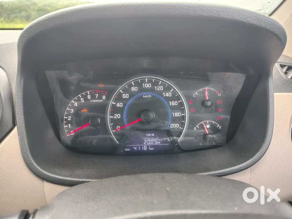 Hyundai Grand I10 2016 Petrol Well Maintained
