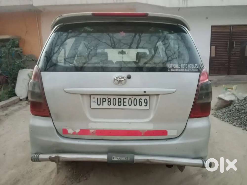 Toyota Innova 2.g