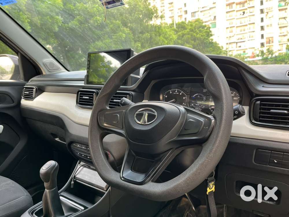 Tata Punch Pure, 2022, Petrol