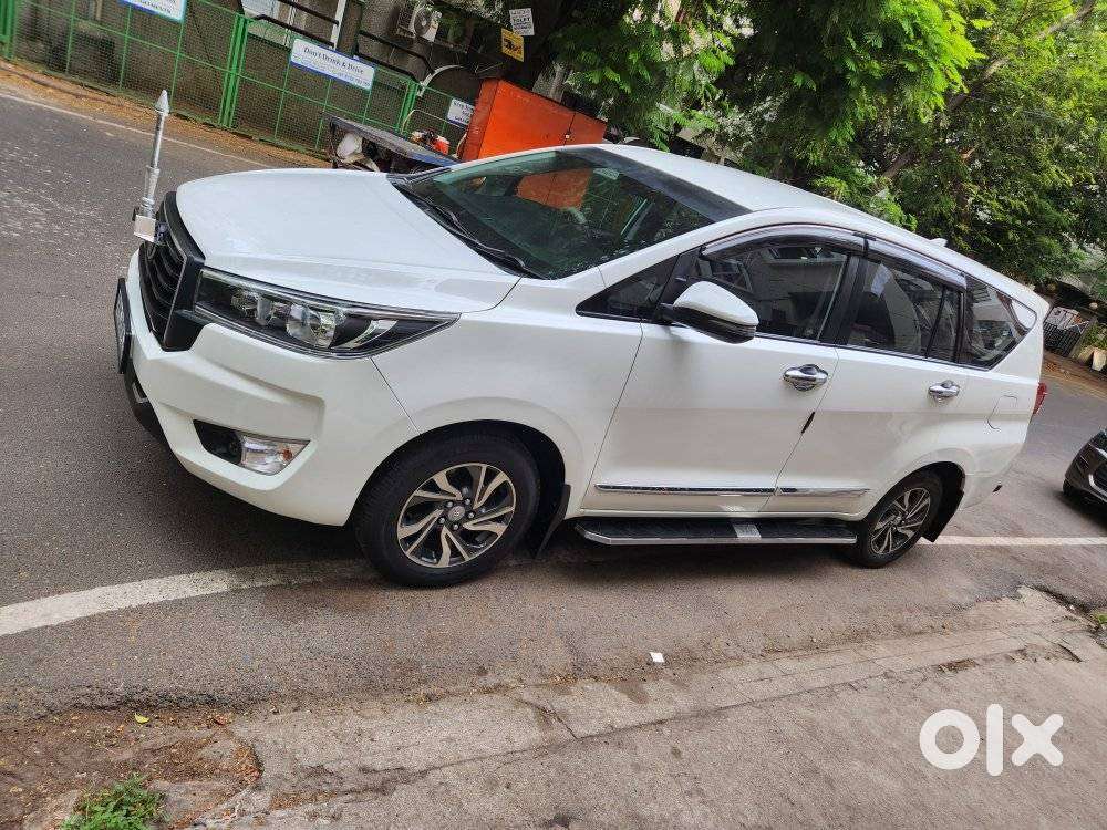 Toyota Innova Crysta 2.4 G Mt, 2019, Diesel