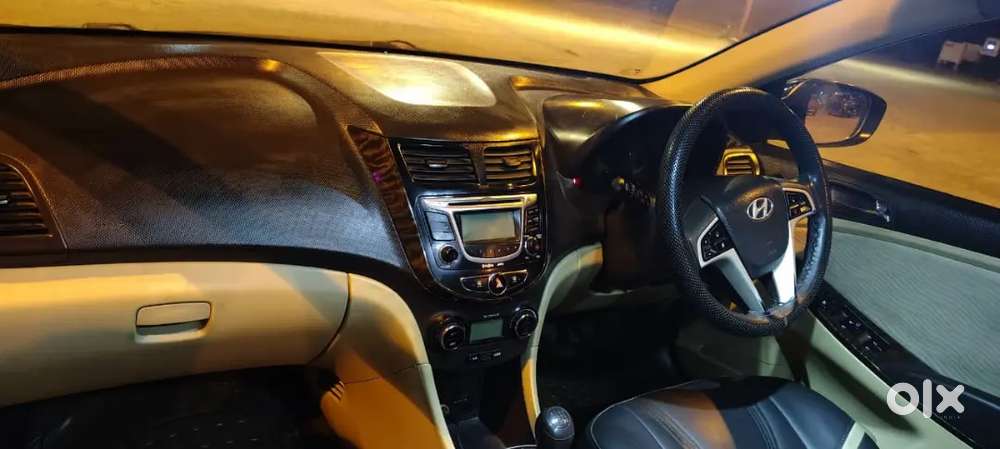 Hyundai Verna 1.6 Sx 2011
