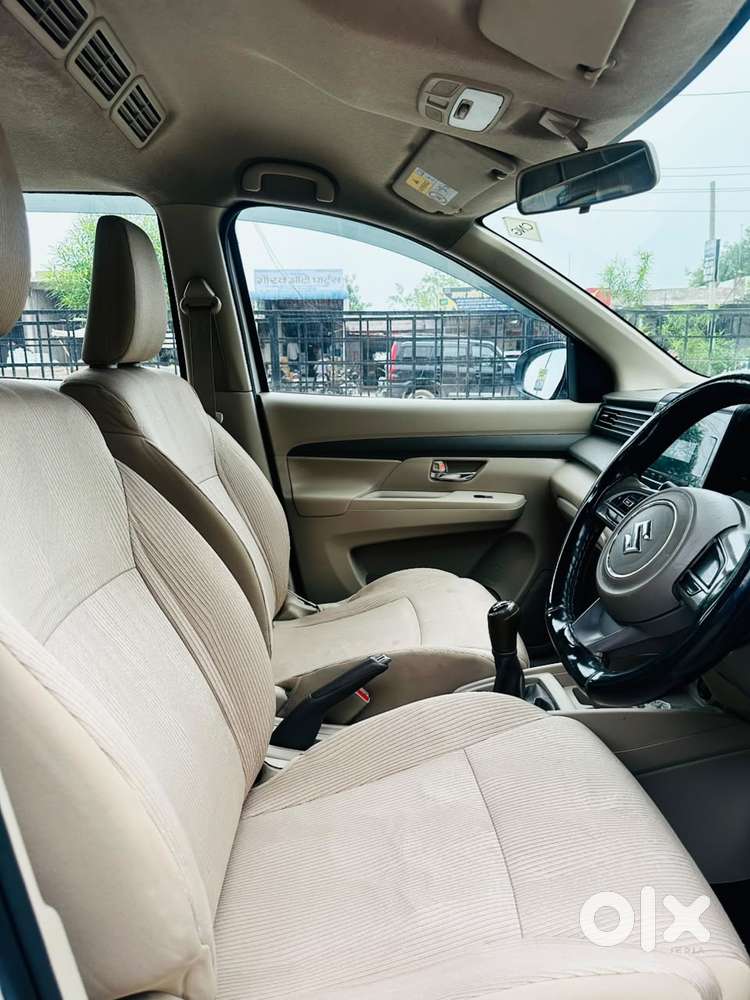 Maruti Suzuki Ertiga Vxi Cng, 2022, Cng & Hybrids