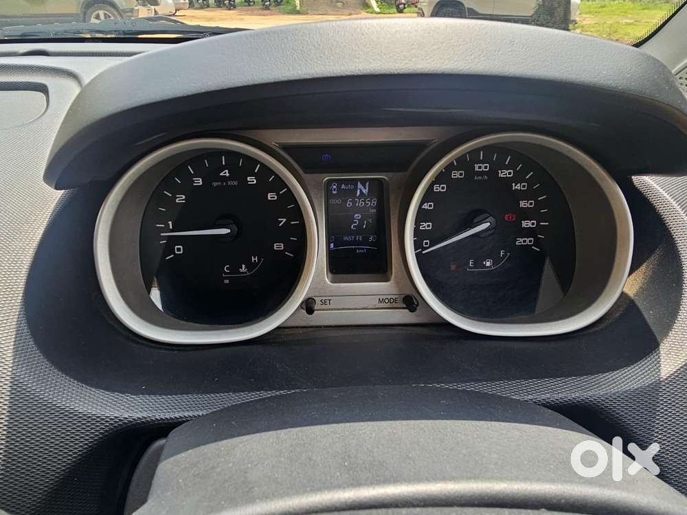 Tata Tiago 1.2 Revotron Xta, 2018, Petrol