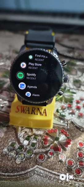 Second hand shop fossil smartwatch